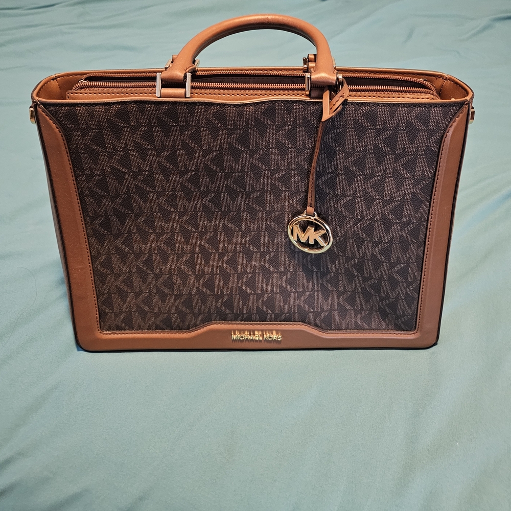 Michael Kors Brown Bag